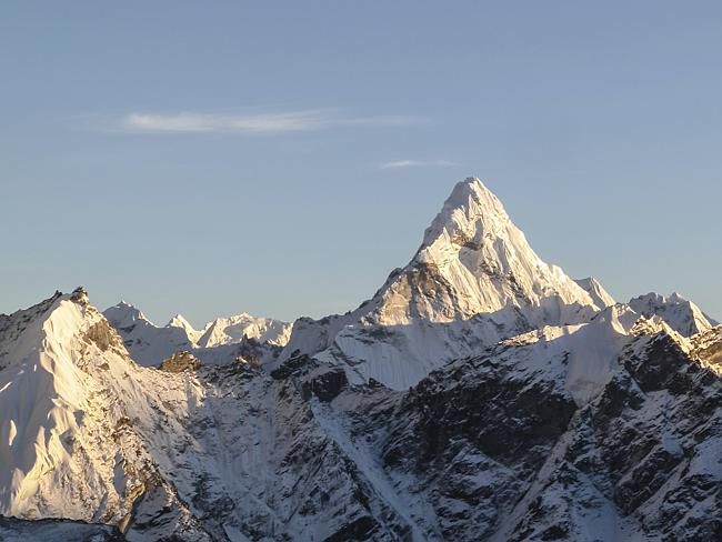 everestca04a